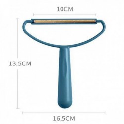 Pet hair removal tool